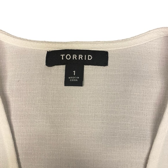 Torrid Women’s Plus Textured Woven Trim Inset Ivory Kimono - 1X - Picture 8 of 11